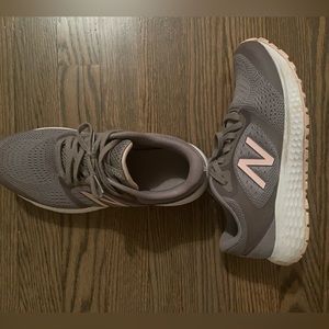 New Balance Women’s Sneakers-Size 8.5